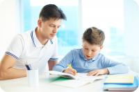 Bí quyết tìm gia sư giỏi uy tín dạy cho con học tiến bộ